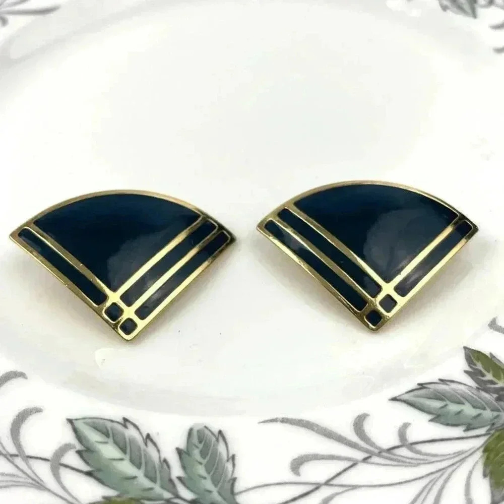 VTG Green-Blue Enamel L. Bott‎ Clip On Earrings Gold Tone Signed